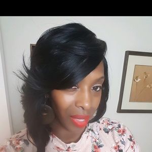 Meet your Posher, Tulonda